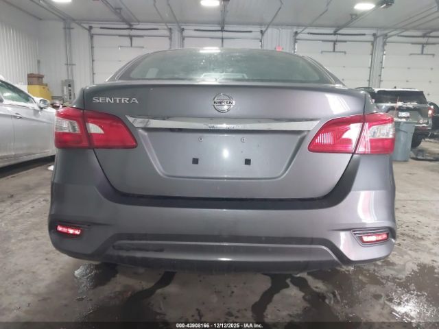 Nissan Sentra S Image 12