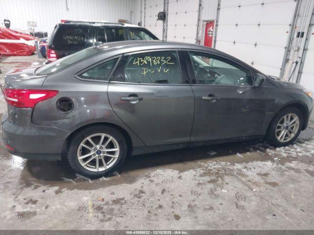 Ford Focus Se Image 16