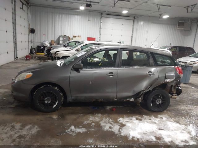 Toyota Matrix Xr Image 15