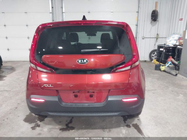 Kia Soul Lx Image 16