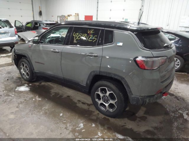 Jeep Compass Trailhawk 4x4 Image 6