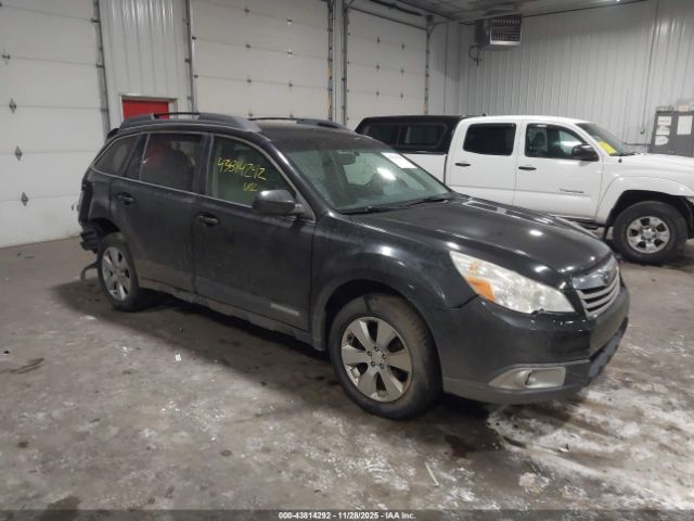 Subaru Outback 2.5i Premium Image 1