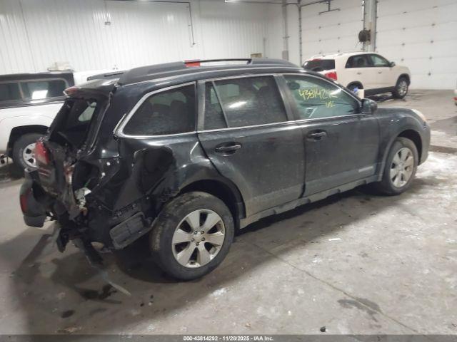 Subaru Outback 2.5i Premium Image 3