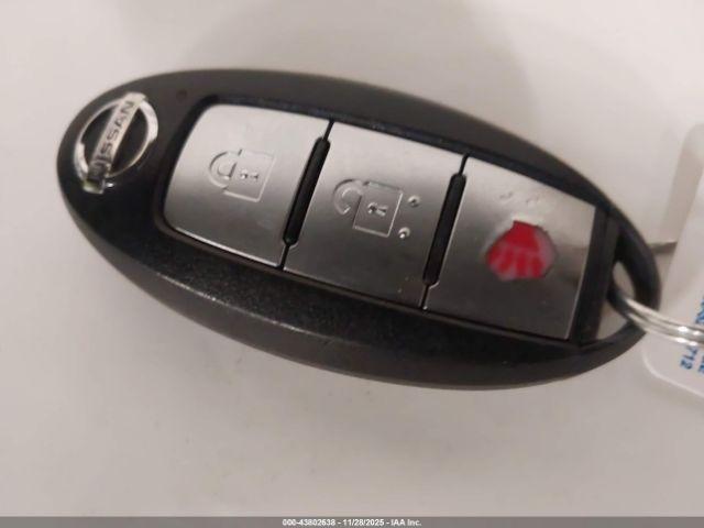 Nissan Frontier Sv 4x4 Image 11