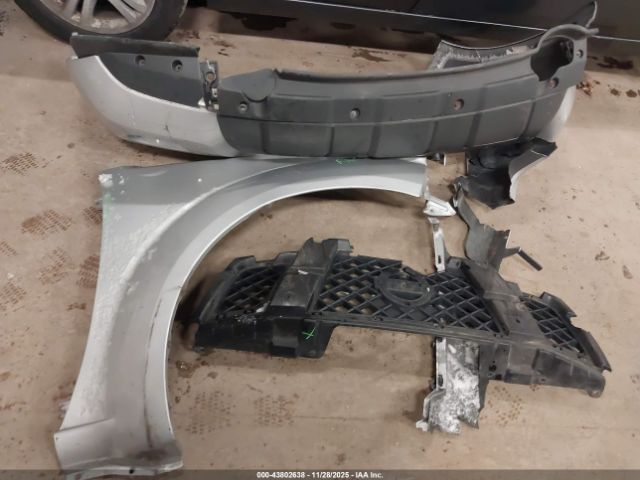 Nissan Frontier Sv 4x4 Image 16