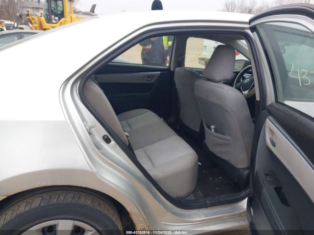 Toyota Corolla Le Image 9