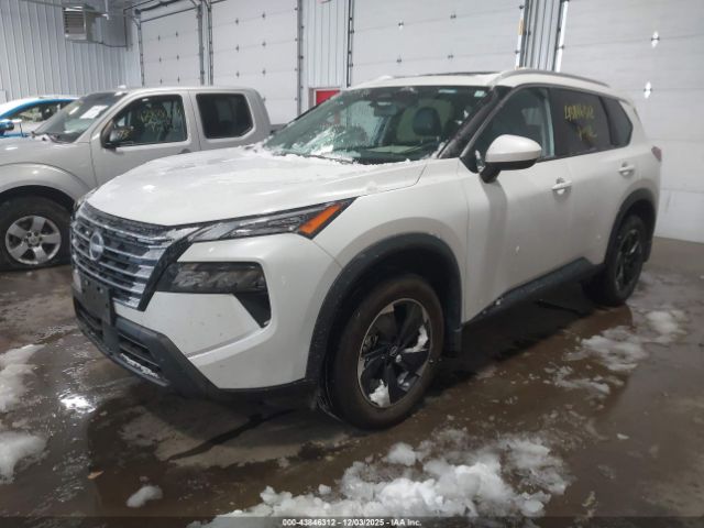 Nissan Rogue Sv Intelligent Awd Image 2